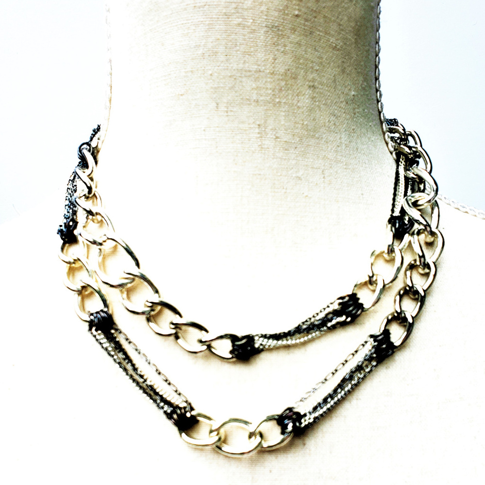 NWT Liz Claiborne black metal, chain necklace